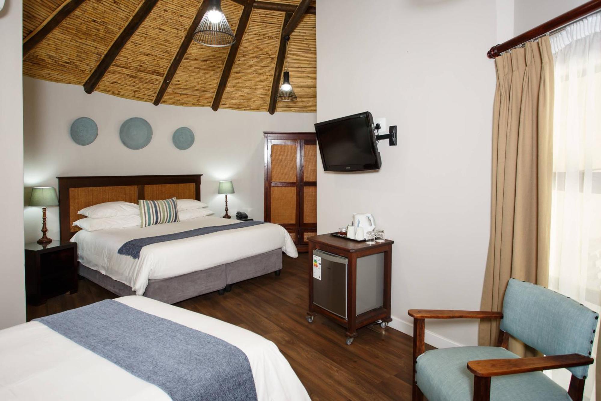 Protea Hotel By Marriott Oudtshoorn Riempie Estate Экстерьер фото