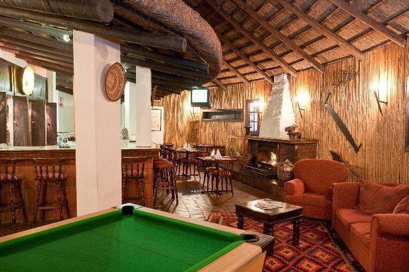 Protea Hotel By Marriott Oudtshoorn Riempie Estate Экстерьер фото